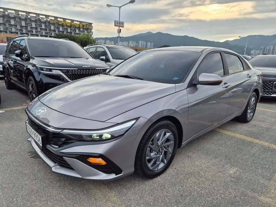 Hyundai AVANTE — фото 8