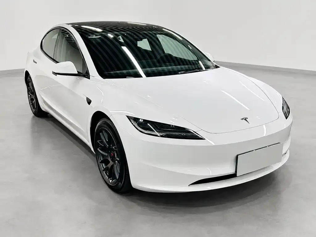 Tesla Model 3 — фото 3