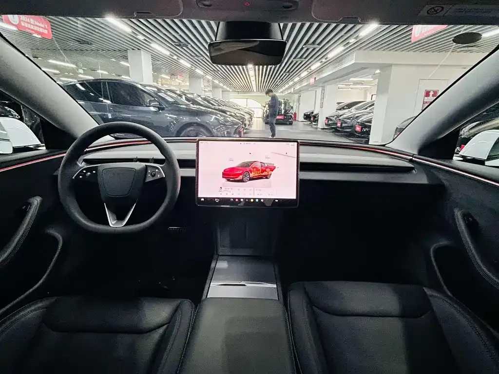 Tesla Model 3 — фото 6