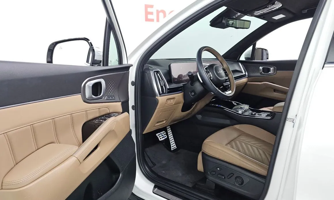 Kia Sorento — фото 9