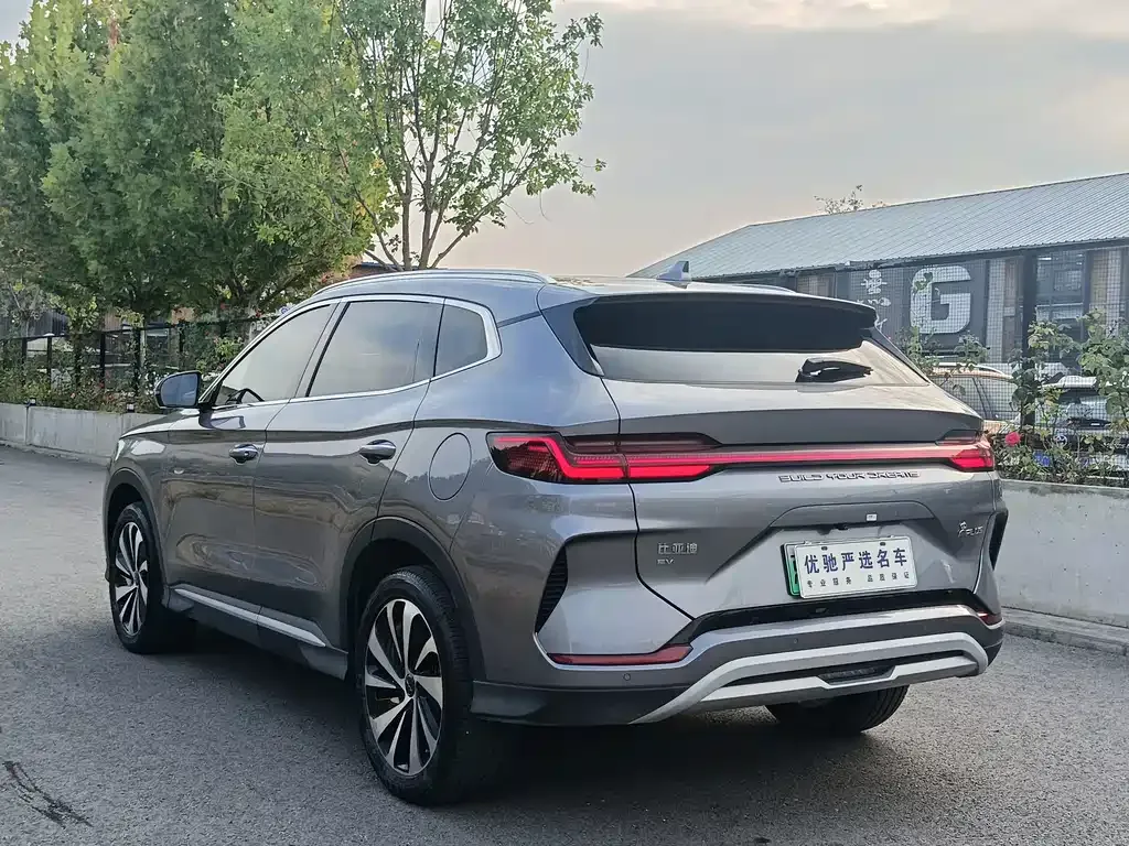 BYD PLUS New Energy — фото 8