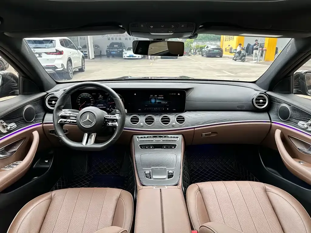 Mercedes-Benz E-Class (Import) — фото 9