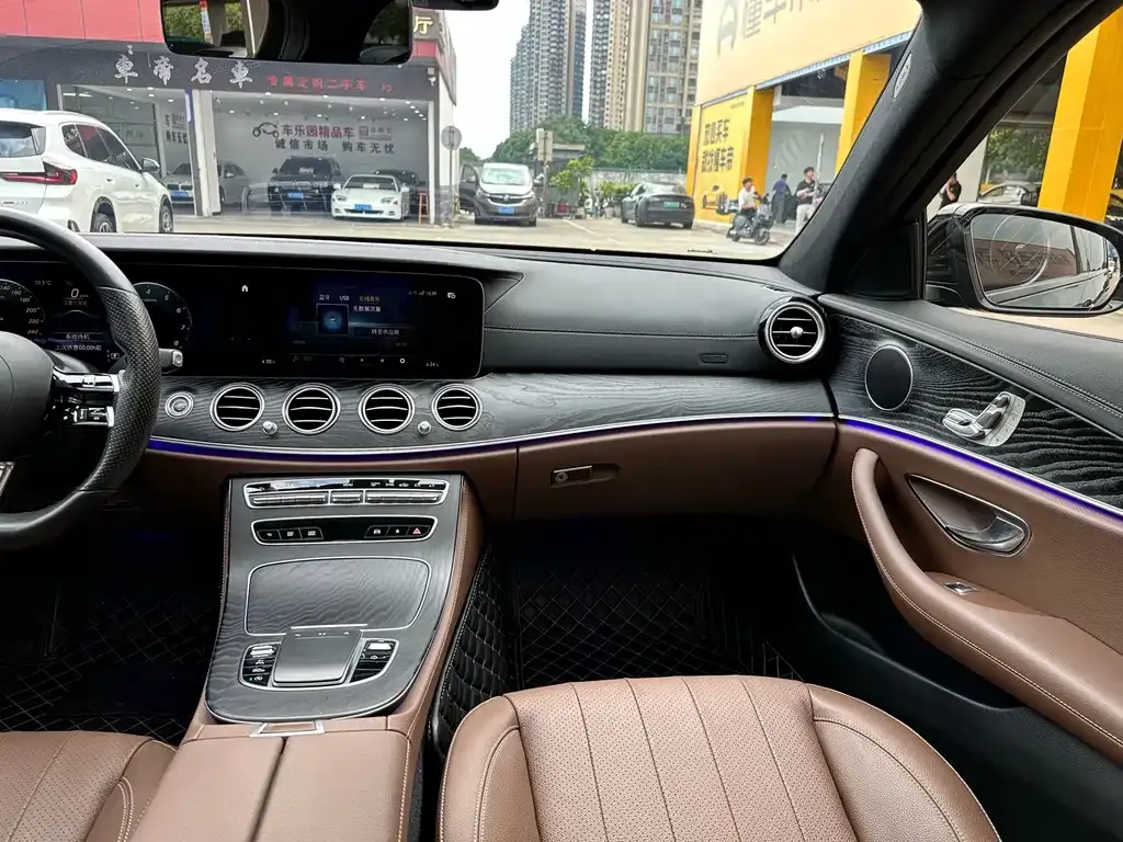 Mercedes-Benz E-Class (Import) — фото 10