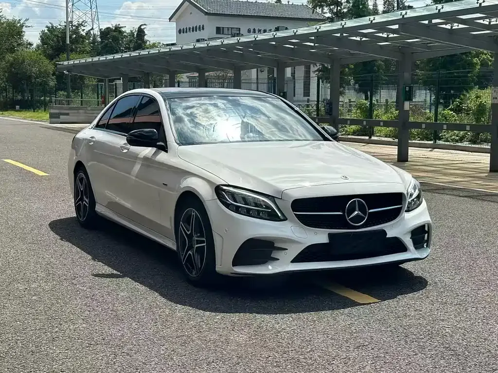 Mercedes-Benz C-Class — фото 10