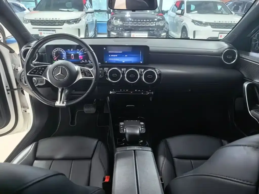 Mercedes-Benz A-Class — фото 9
