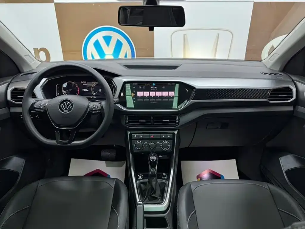 Volkswagen T-Cross — фото 7