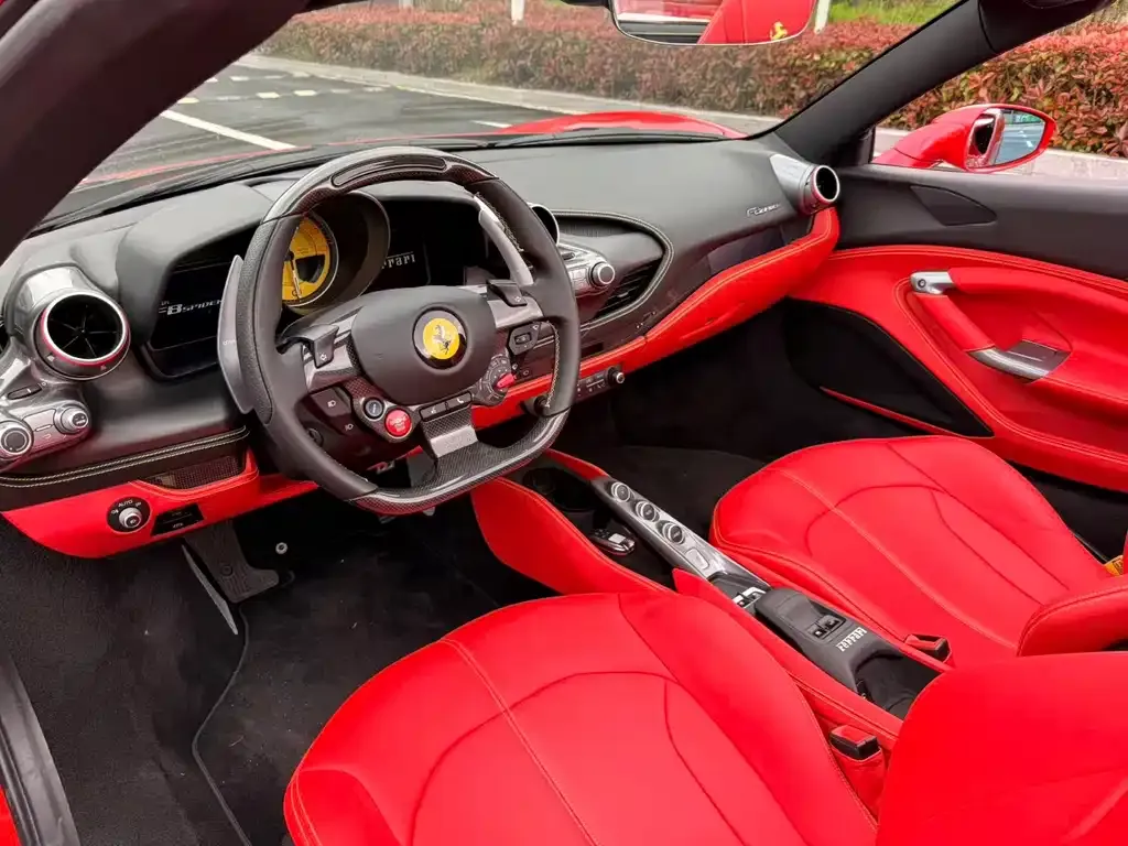 Ferrari F8 — фото 4
