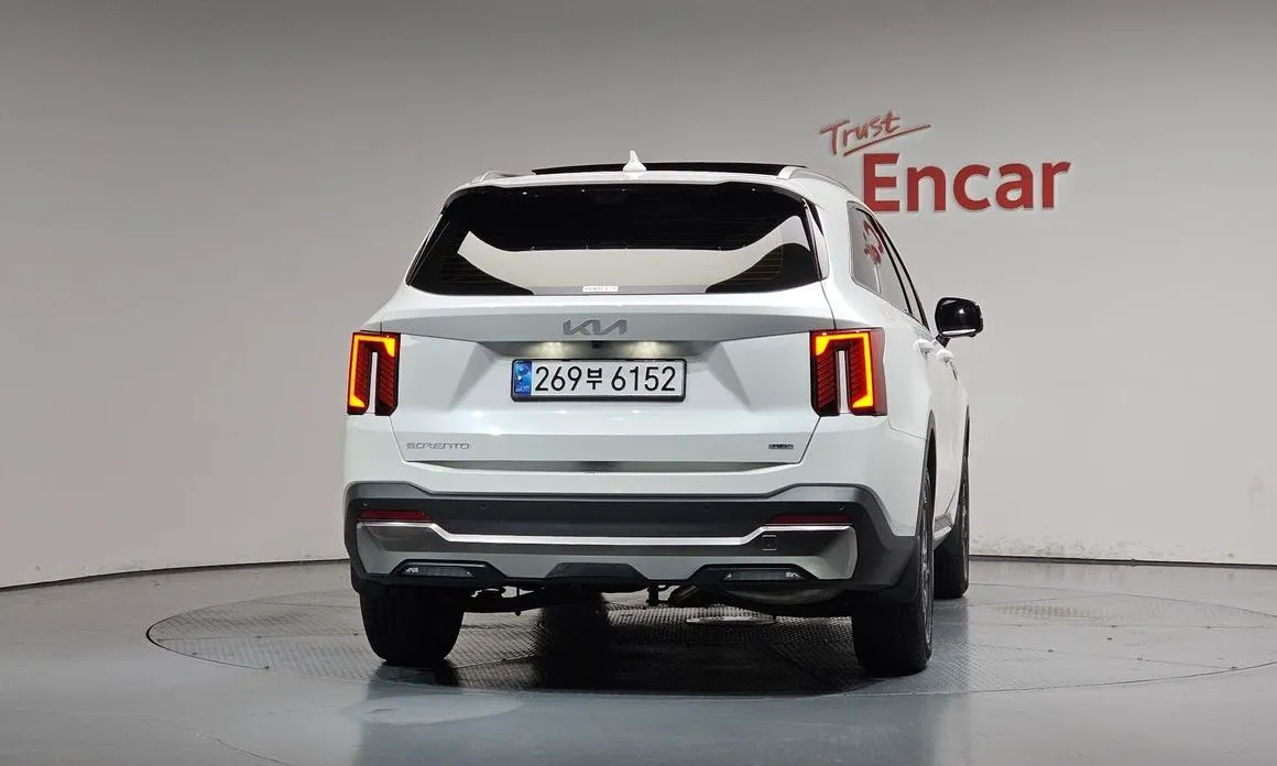 Kia Sorento — фото 3