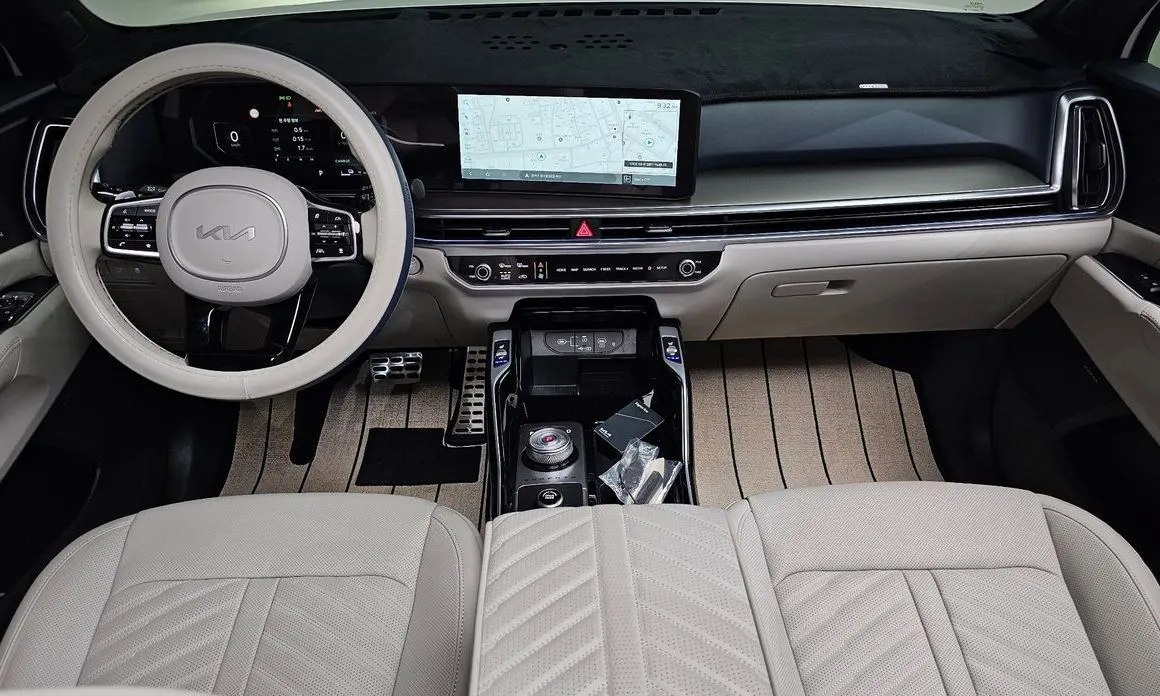 Kia Sorento — фото 7
