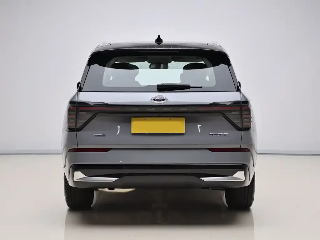 Ford Edge — фото 4