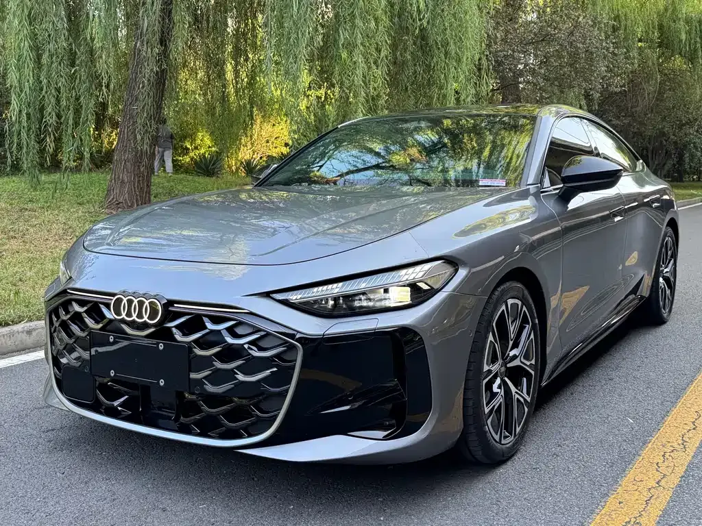 Audi A5L Sportback — фото 1