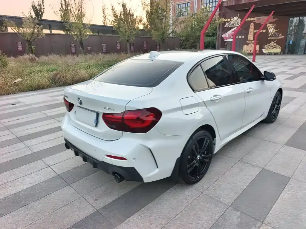 BMW 1 Series — фото 2