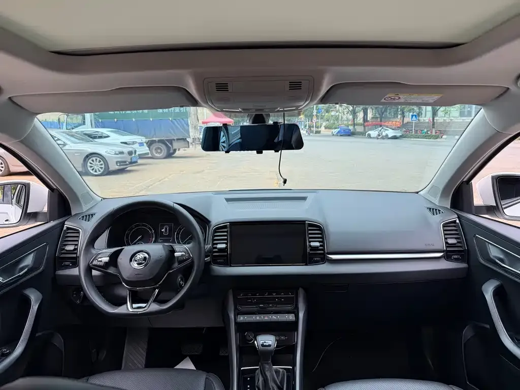 Skoda Karoq — фото 6