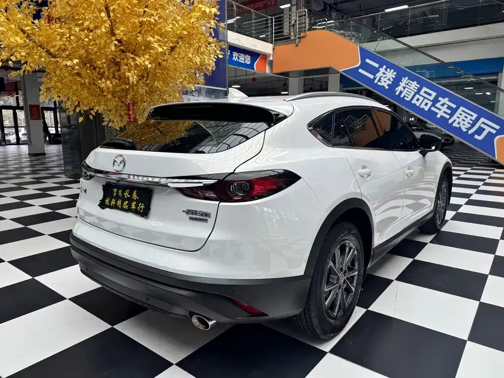 Mazda CX-4 — фото 5