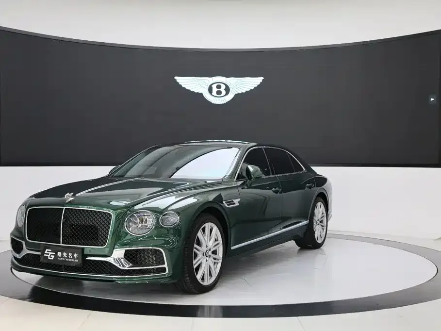 Bentley Flying Spur — фото 1