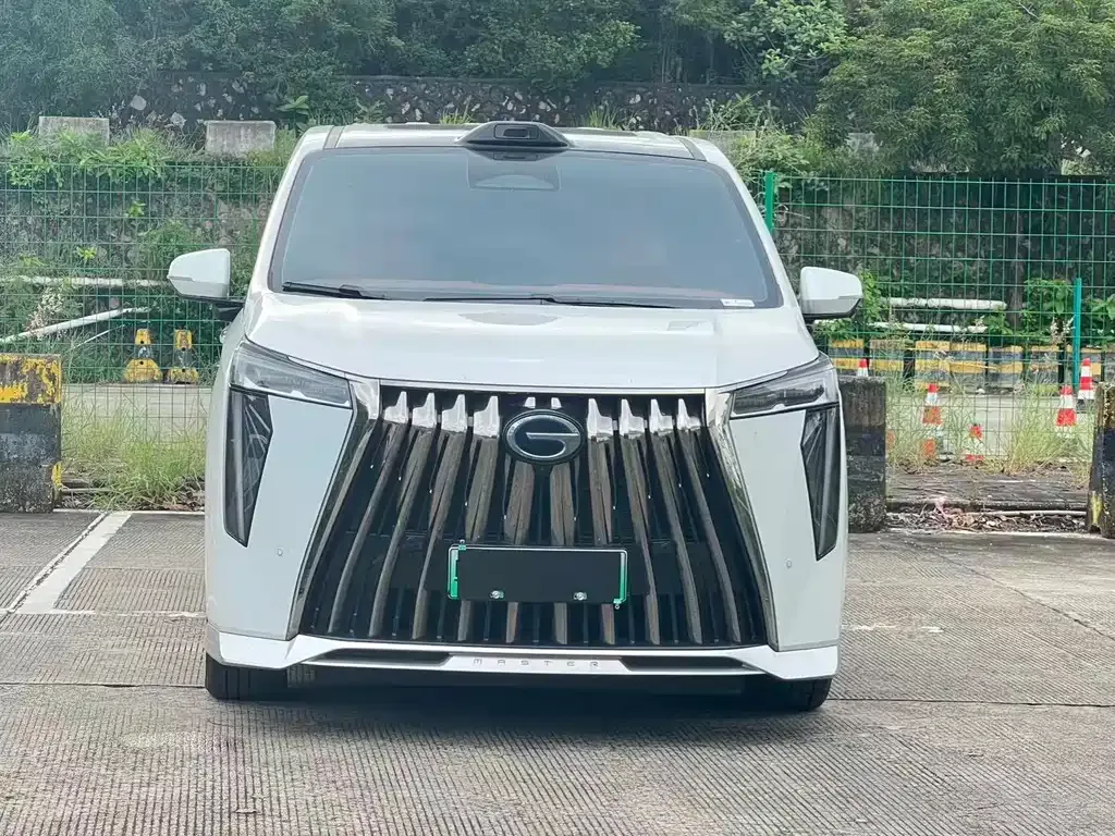 GAC Motor Trumpchi Xiangwang M8 — фото 10