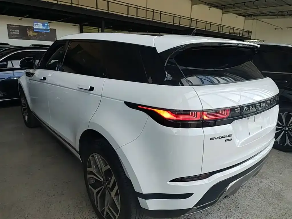 Land Rover Evoque — фото 9