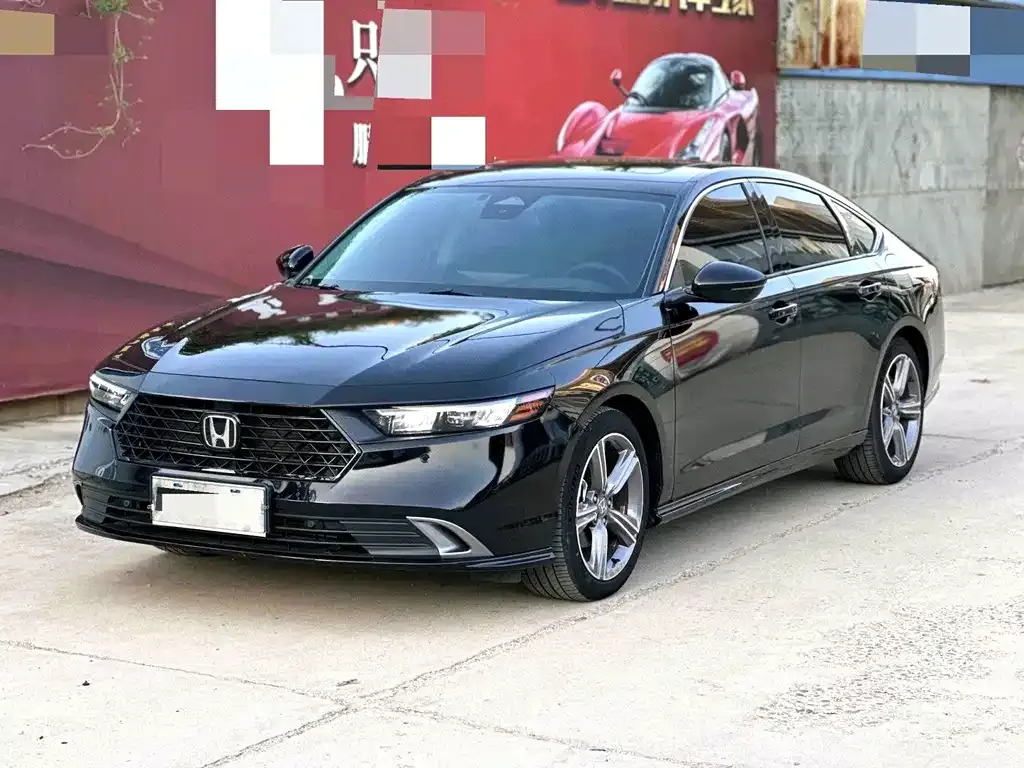 Honda Accord — фото 1