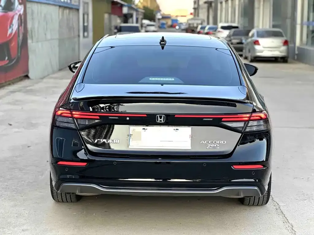 Honda Accord — фото 2