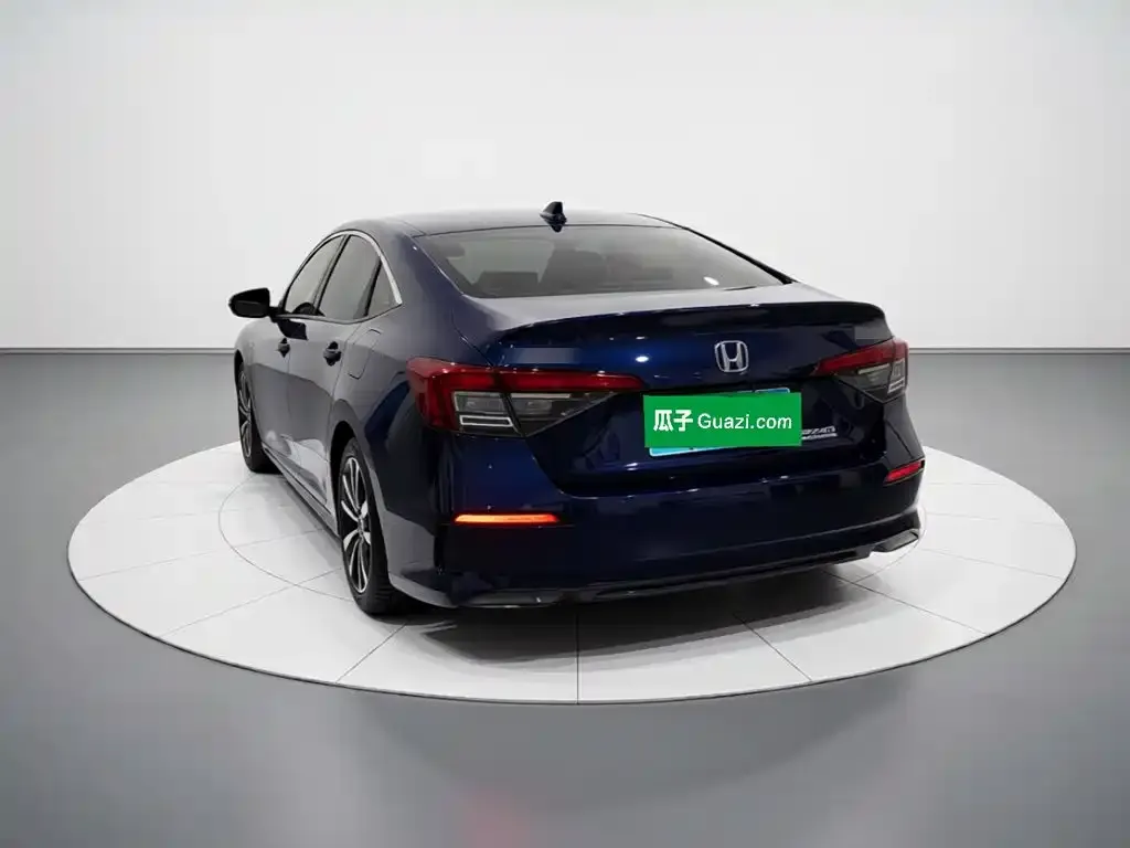 Honda Civic — фото 8