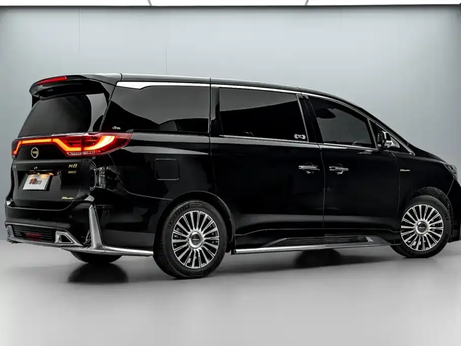 GAC Motor Trumpchi M8 — фото 2