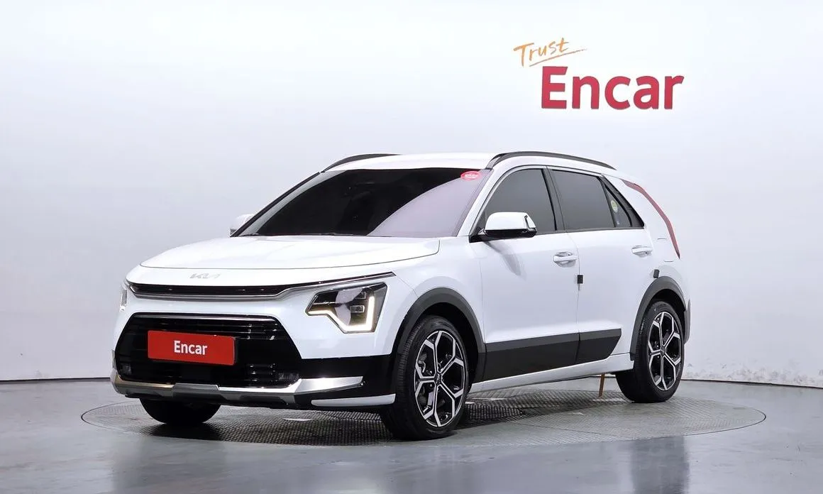 Kia Niro — фото 1