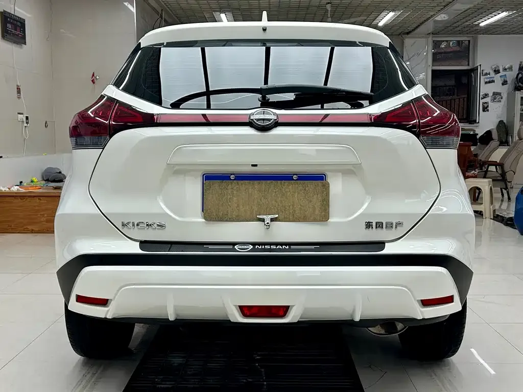 Nissan Kicks — фото 7