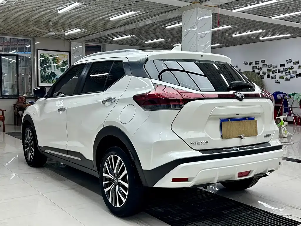 Nissan Kicks — фото 10