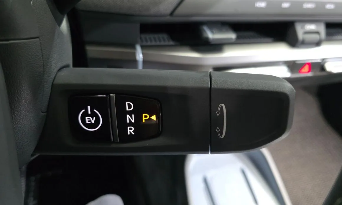Kia EV3 — фото 3