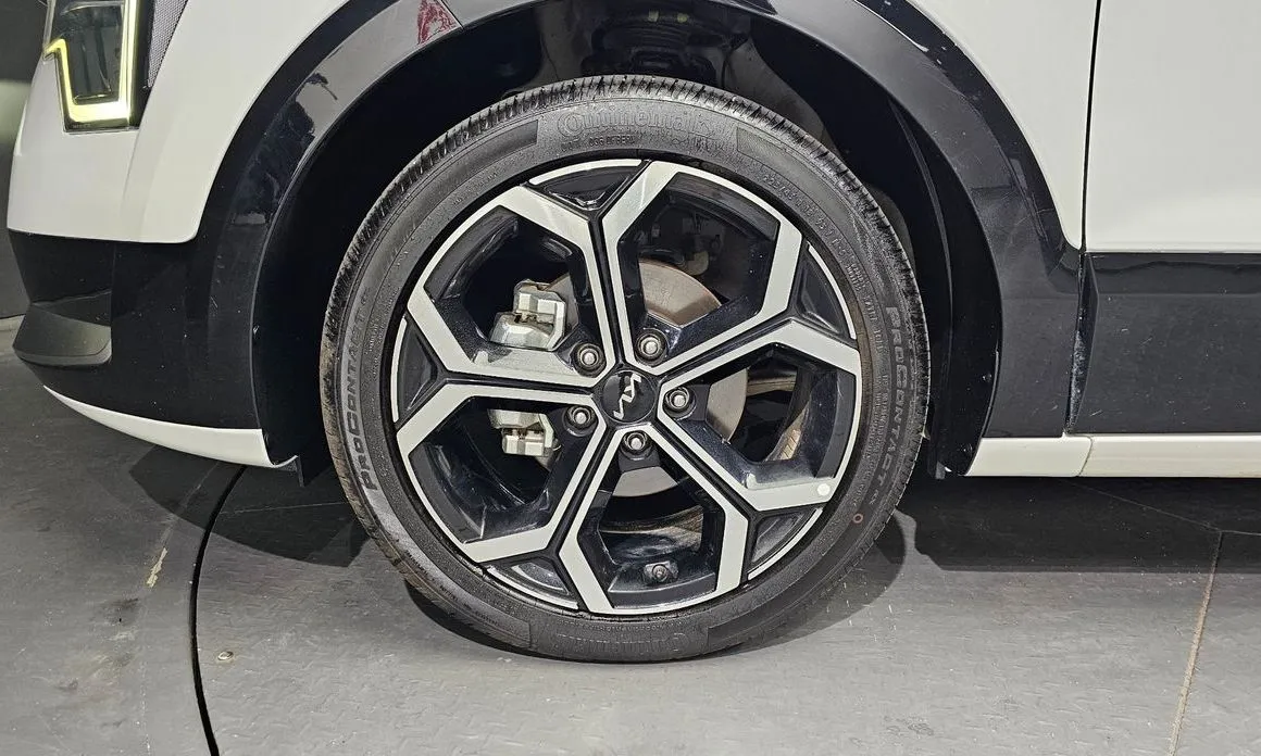 Kia Niro — фото 10