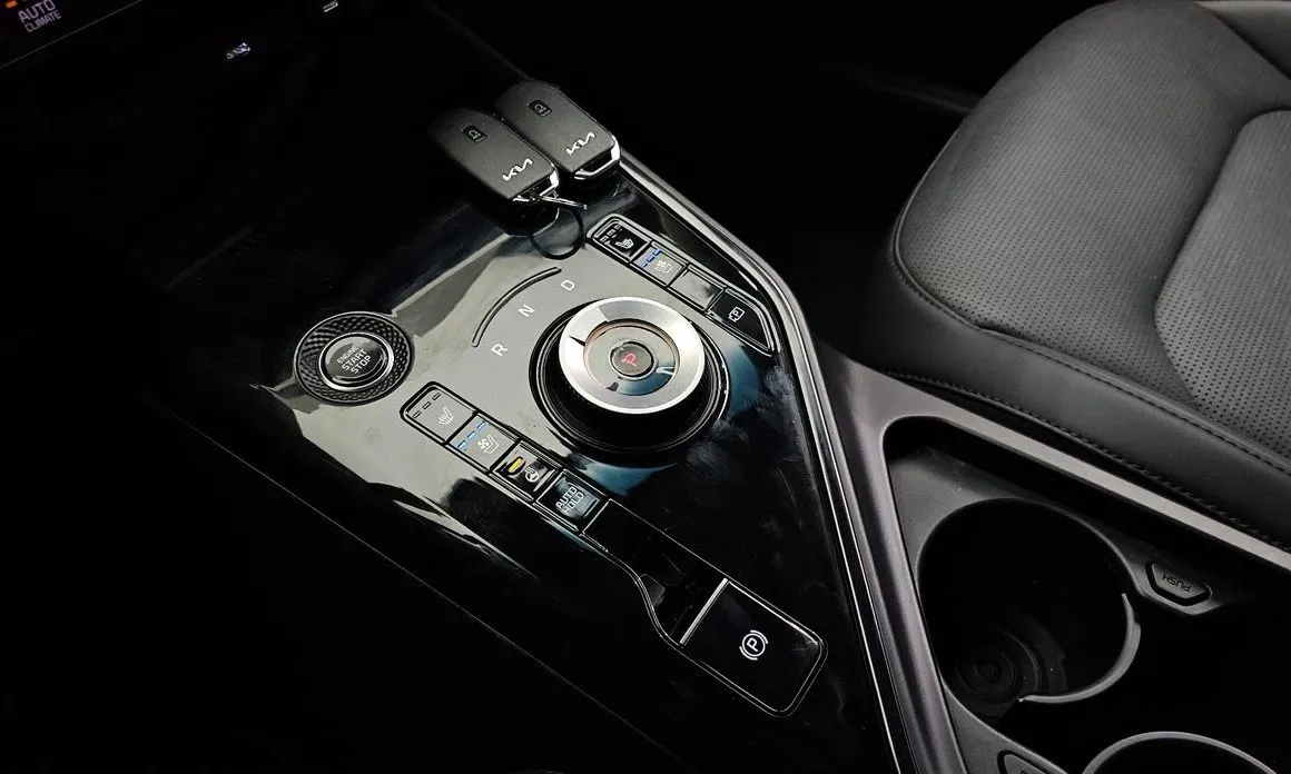 Kia Niro — фото 3