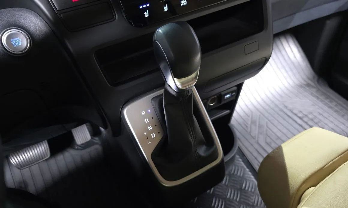 Hyundai Staria — фото 6