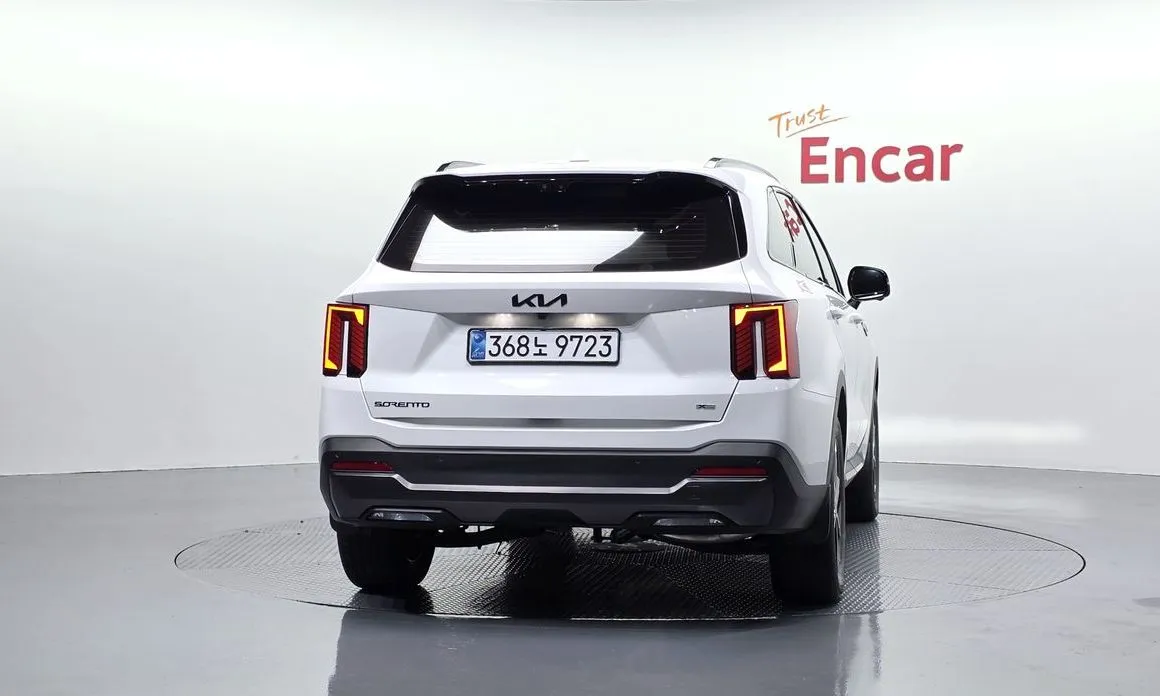 Kia Sorento — фото 3