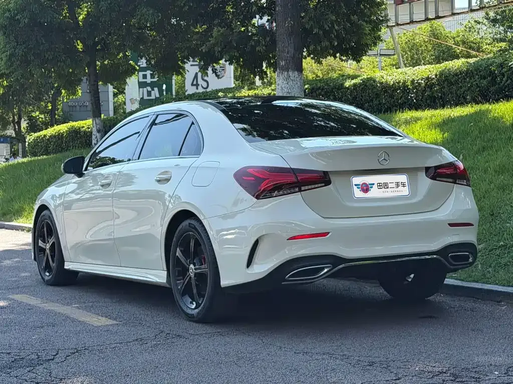 Mercedes-Benz A-Class — фото 9