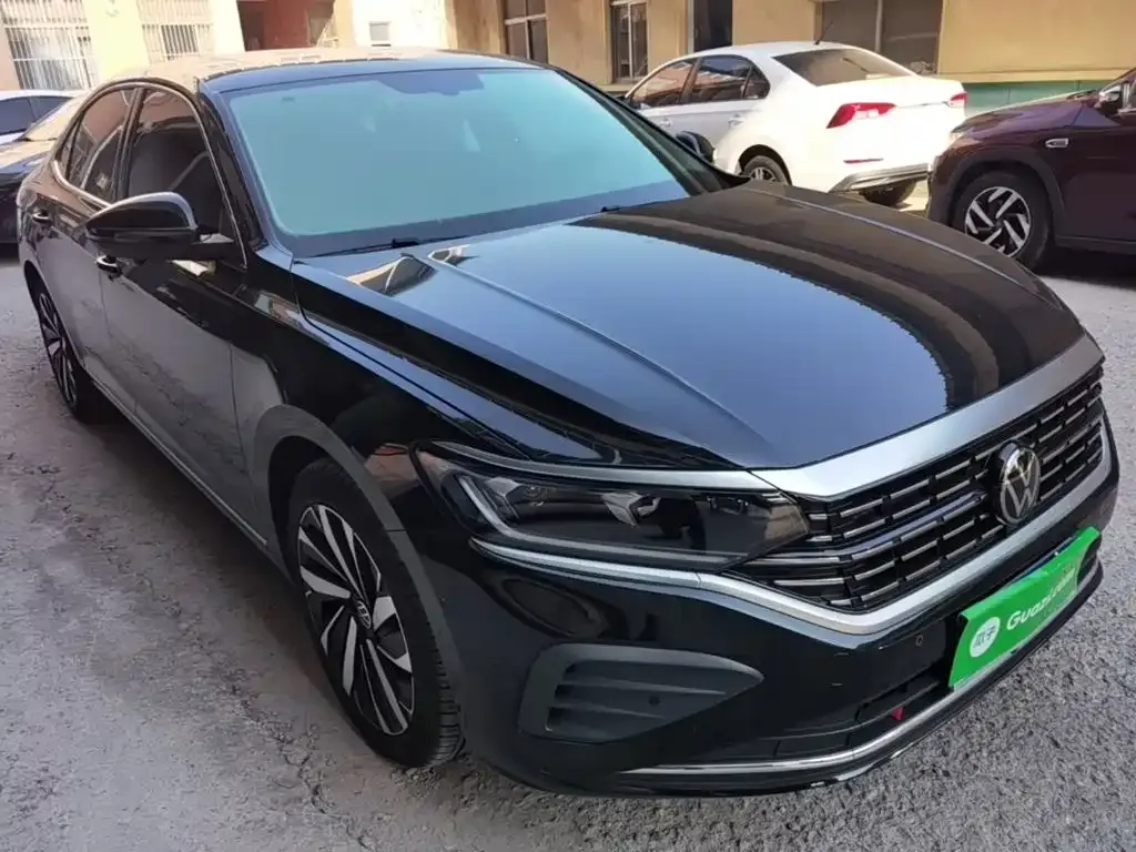 Volkswagen Passat — фото 3