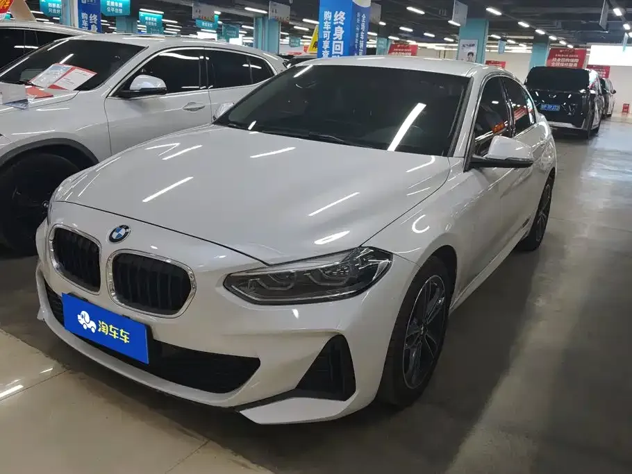 BMW 1 Series — фото 1
