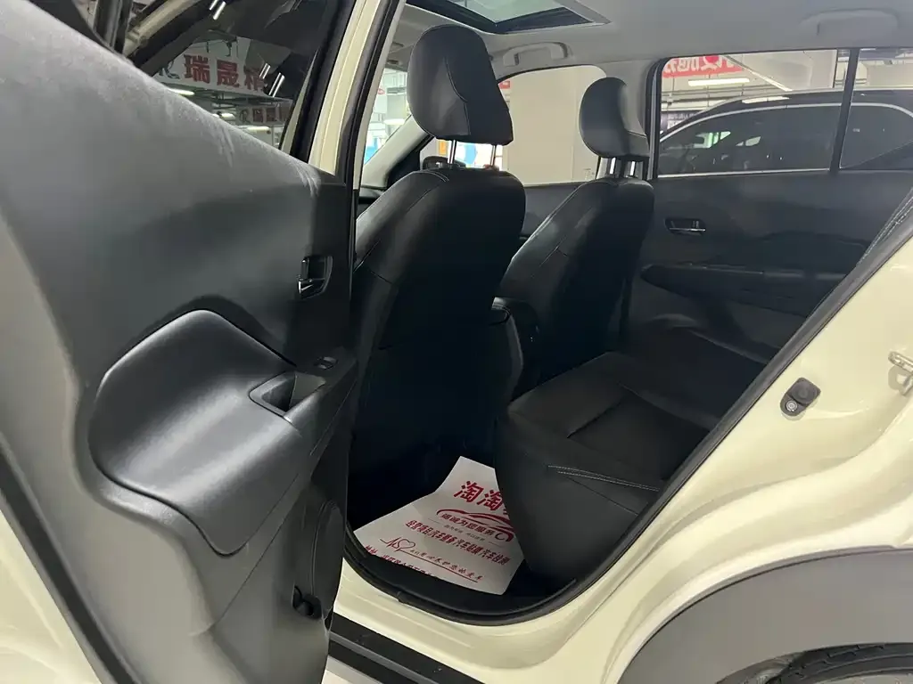 Nissan Kicks — фото 3