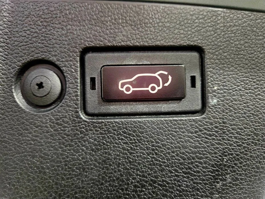 KG Mobility (Ssangyong) Torres — фото 10