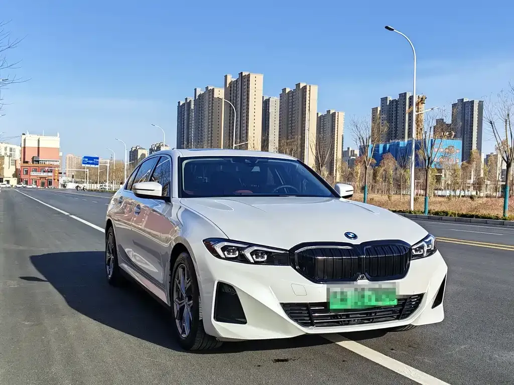 BMW i3 — фото 2