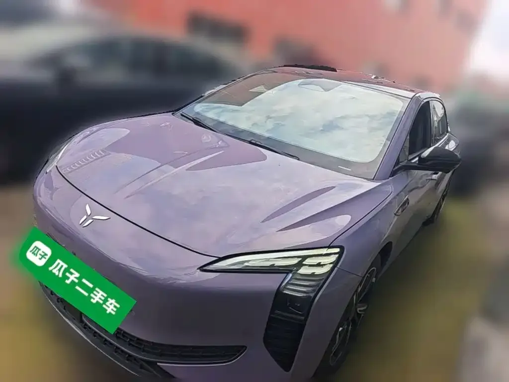 Hongqi EH7 — фото 2