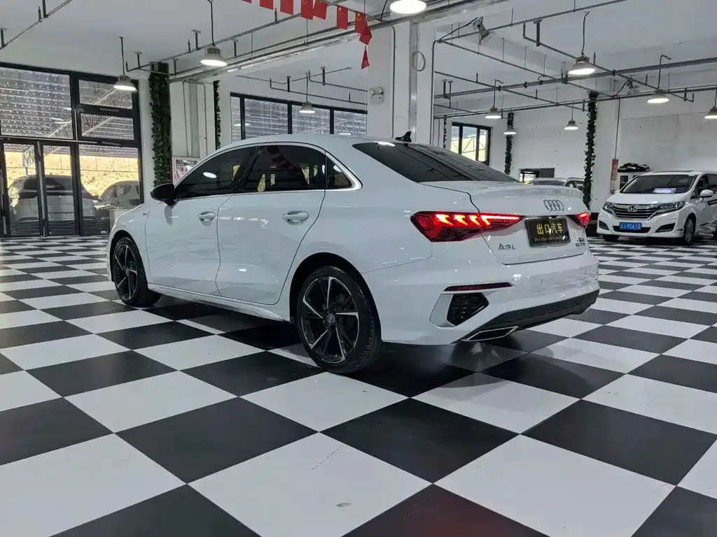 Audi A3 — фото 10