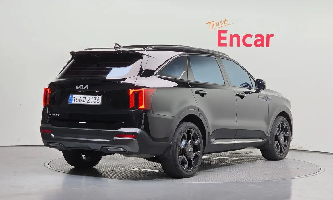 Kia Sorento — фото 5