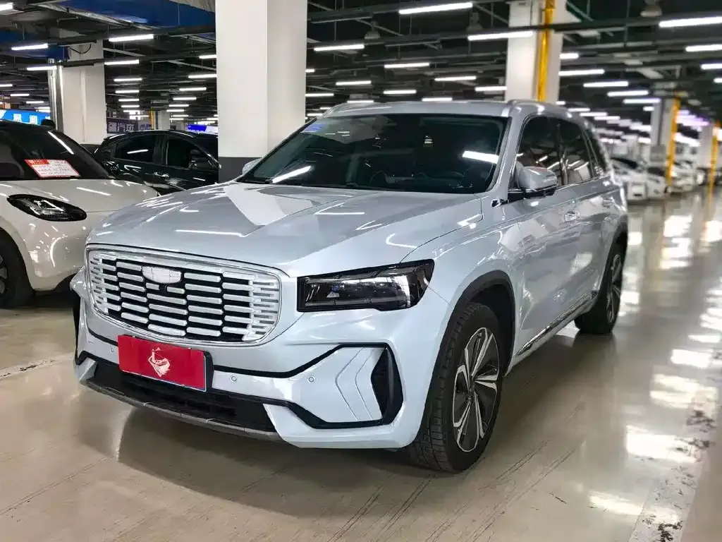 Geely Xingyue L — фото 1