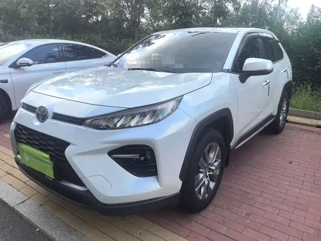 Toyota Wildlander — фото 1