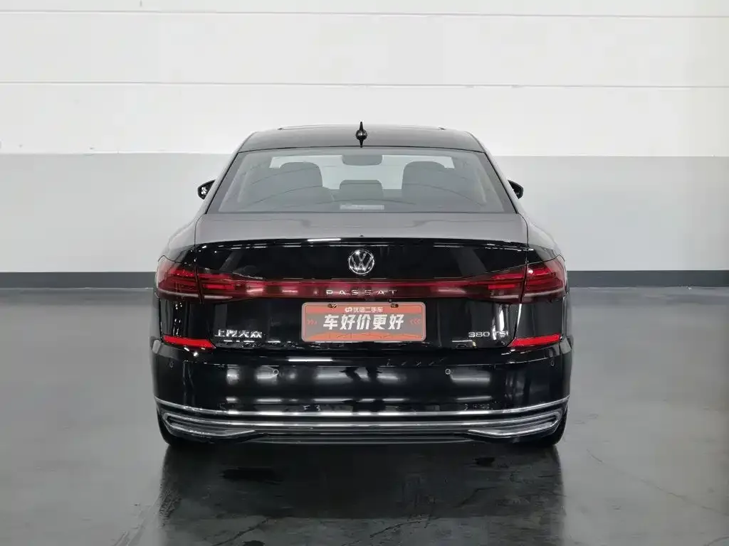 Volkswagen Passat — фото 9