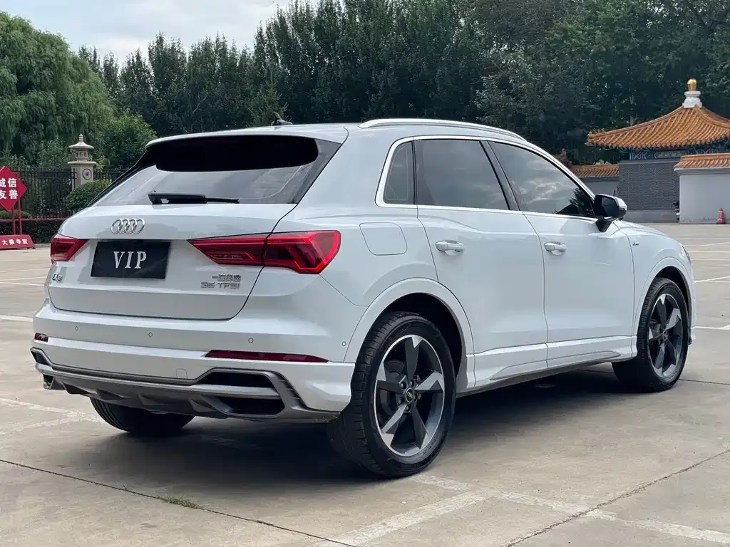 Audi Q3 — фото 2