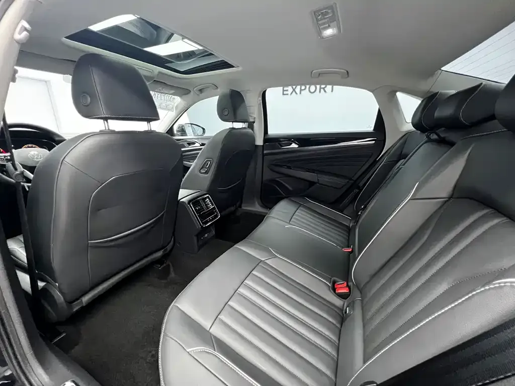 Volkswagen Passat — фото 8