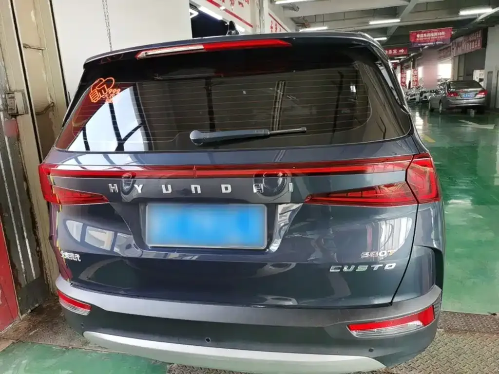 Hyundai Custo — фото 2