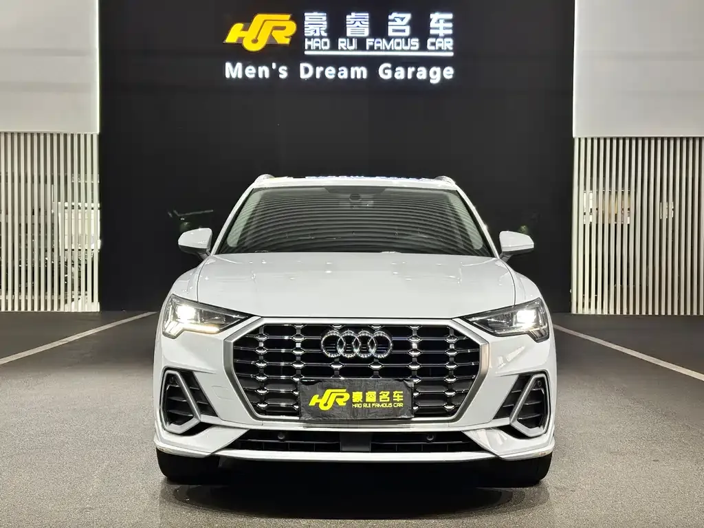 Audi Q3 — фото 5