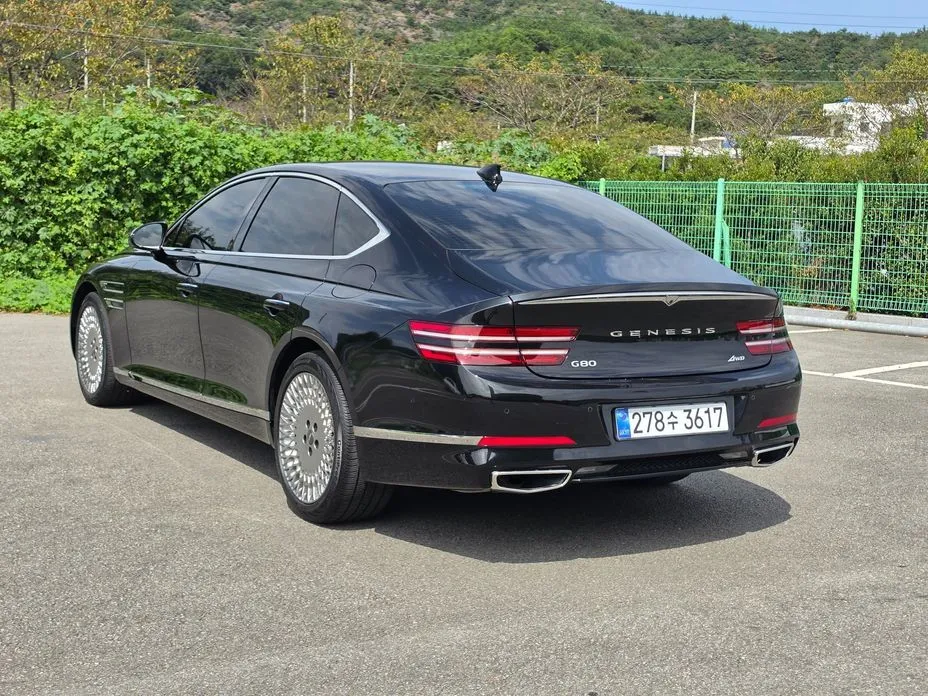Genesis G80 — фото 10